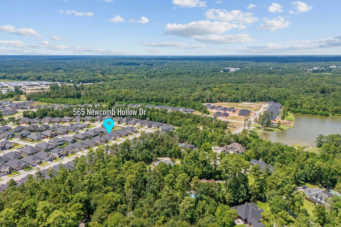 Photo of 565 Newcomb Hollow Drive