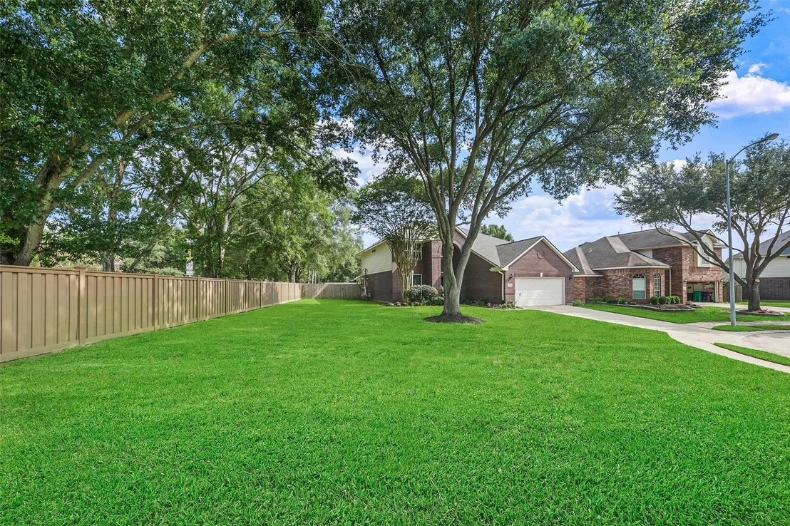 Photo of 20418 Fairfield Trace Drive
