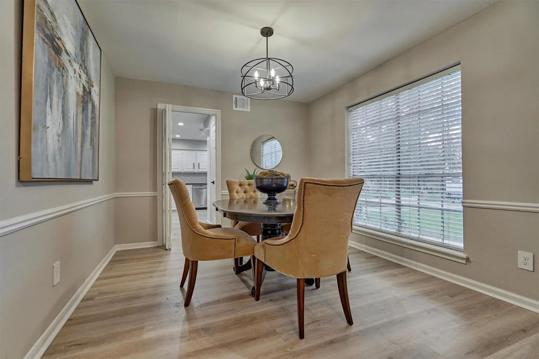 Photo of 6511 Inway Drive