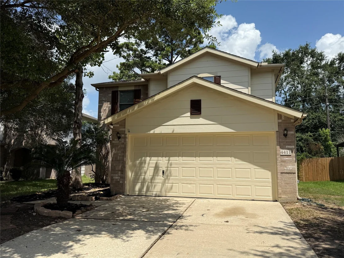Photo of 4411 Twisting Rose Drive