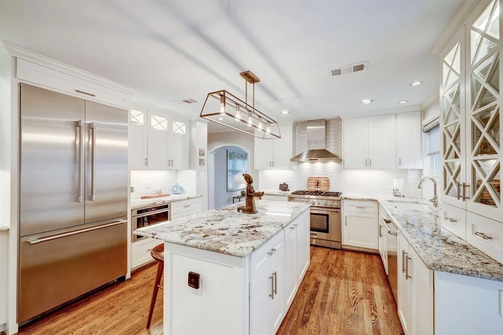 Photo of 2535 N Macgregor Way
