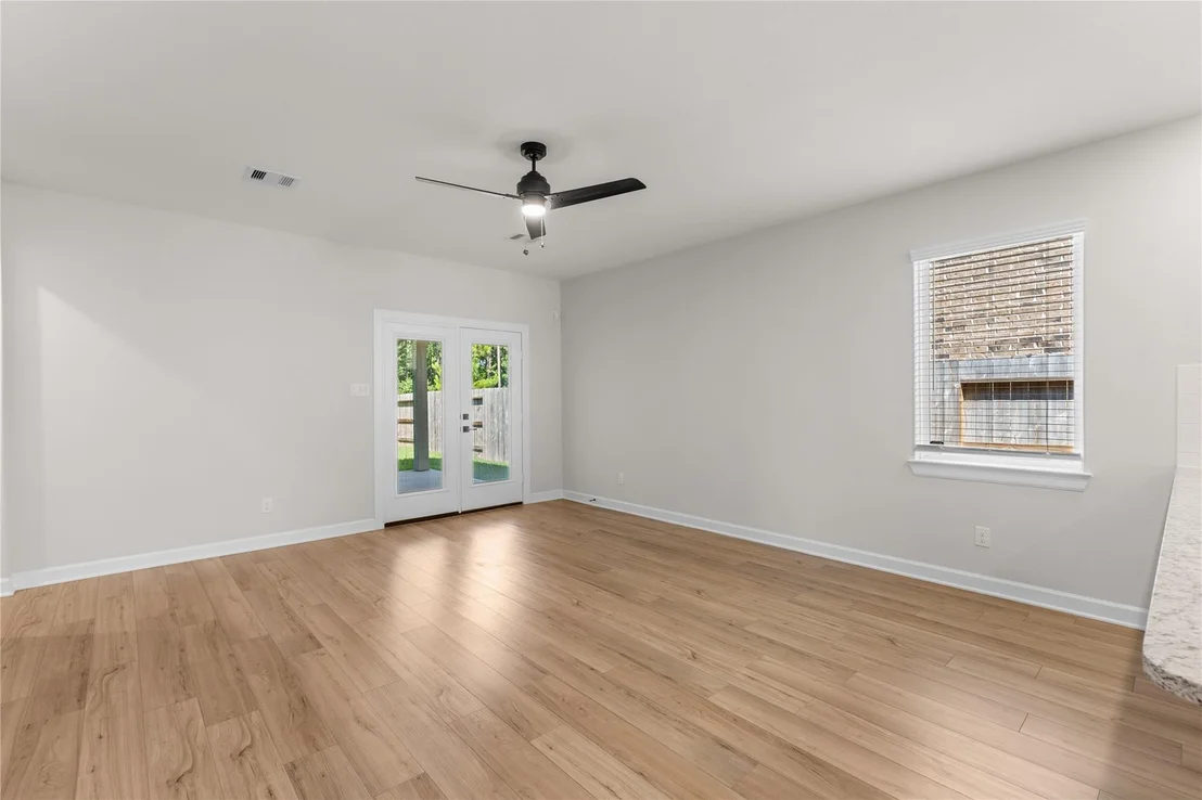 Photo of 6167 White Spruce Drive