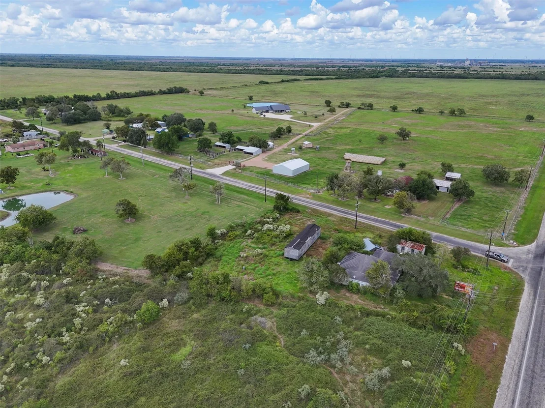 Photo of 25 County Road 242