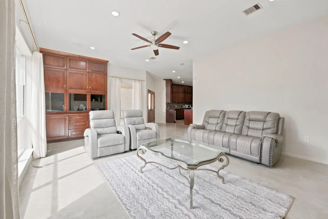Photo of 39595 Bosque Road