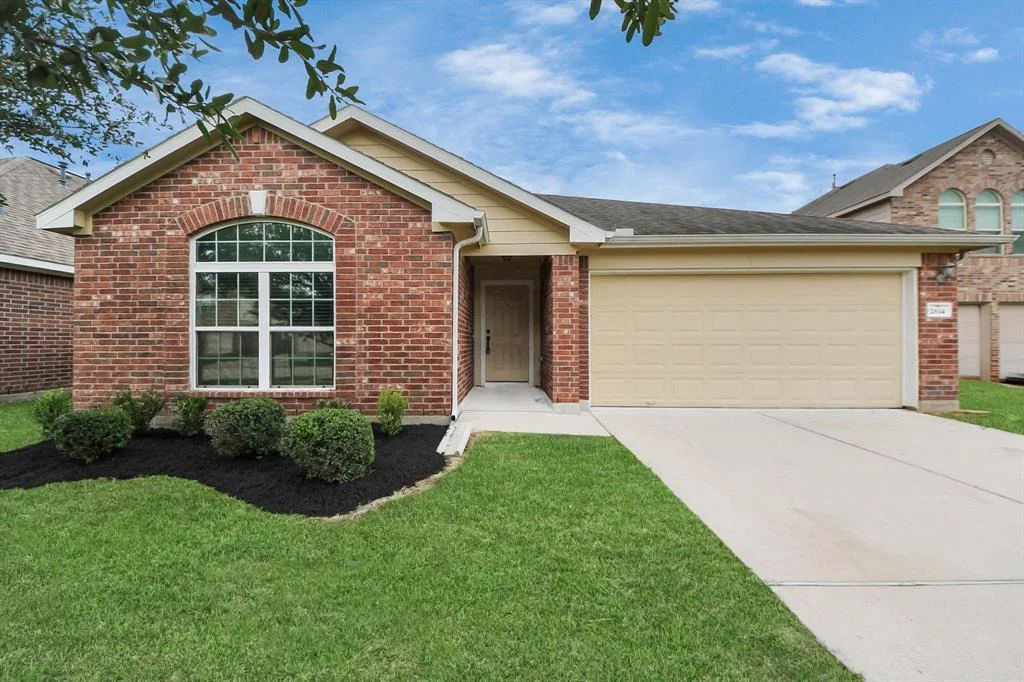 Photo of 2614 Leopard Court