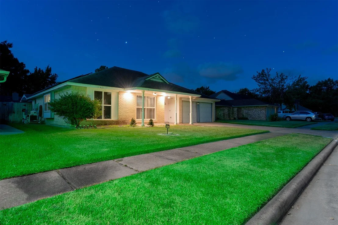 Photo of 20007 Jasperwood Circle