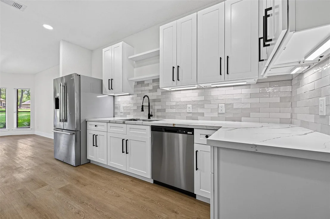 Photo of 3354 Torrey Pines Drive