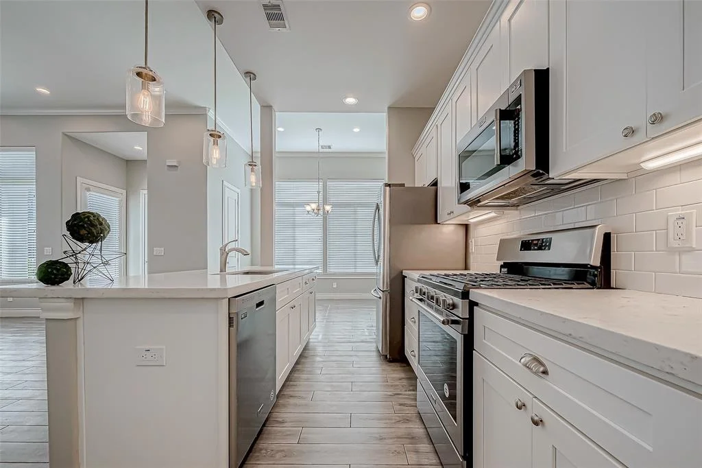 Photo of 8902 Spring Knoll Forest Drive