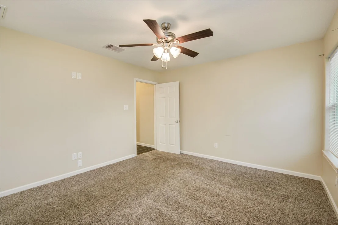 Photo of 1611 N Avenue O