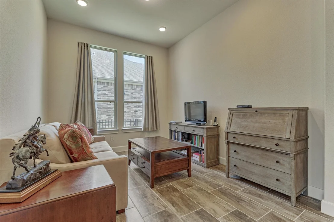 Photo of 132 Chestnut Bay