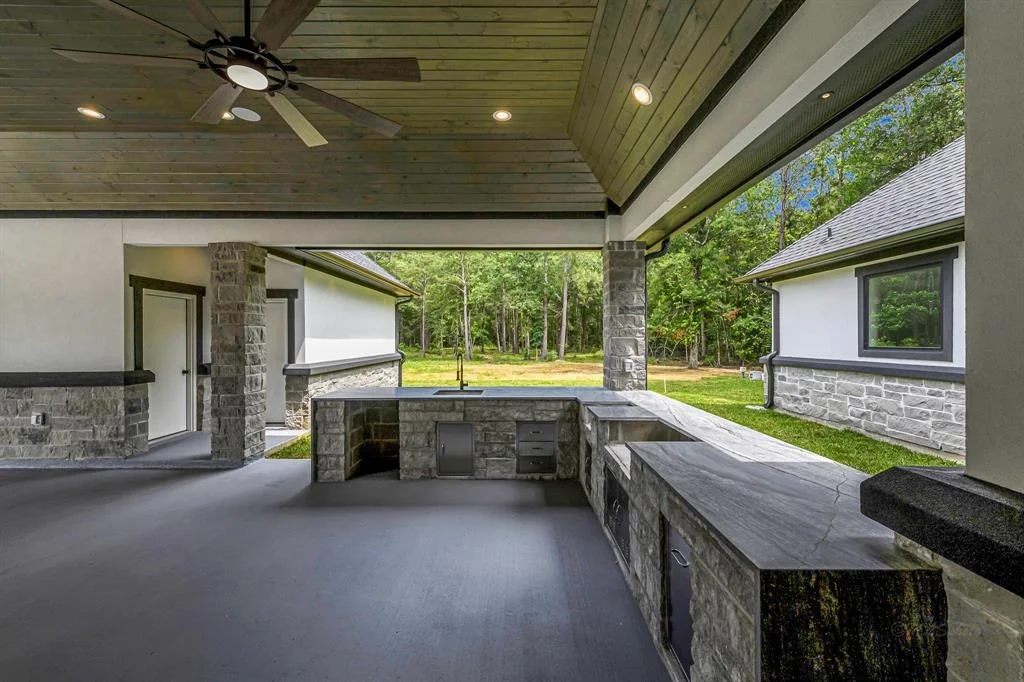 Photo of 102 County Road 66111
