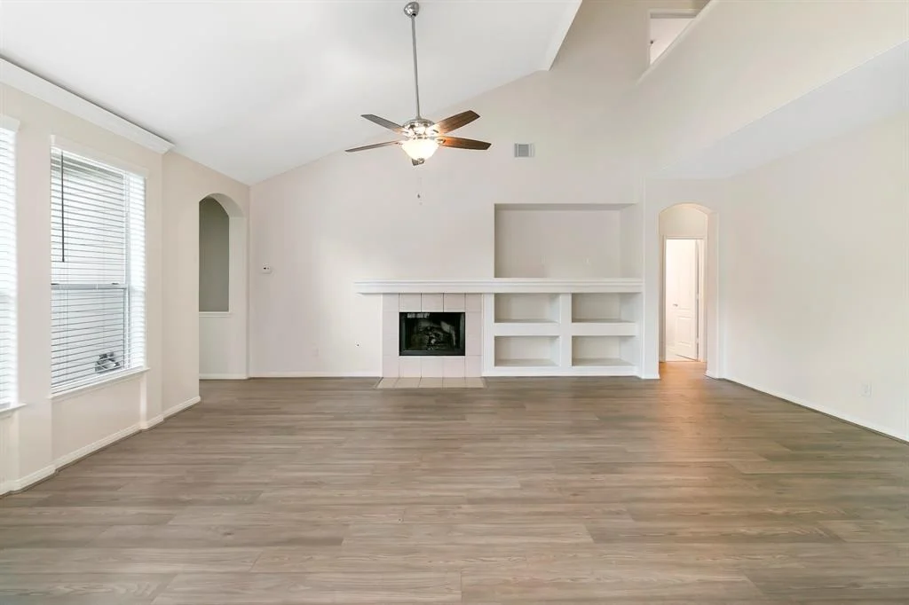 Photo of 6019 Knollwood Trail
