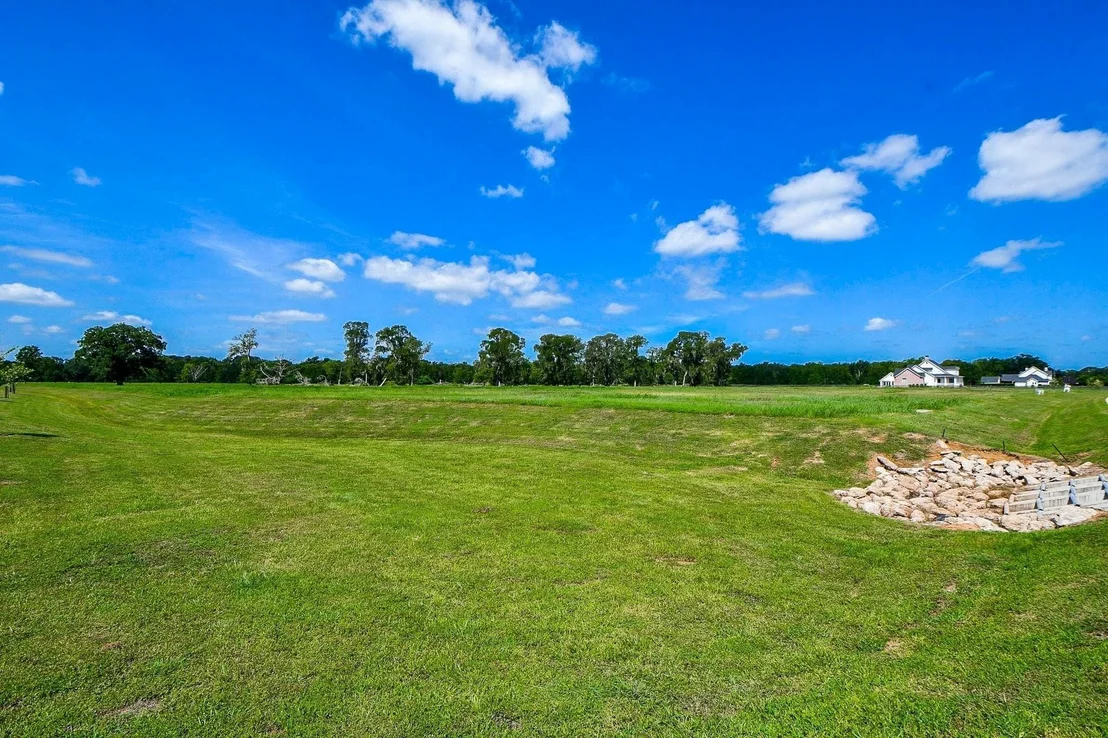 Photo of 30810 Riverlake Road