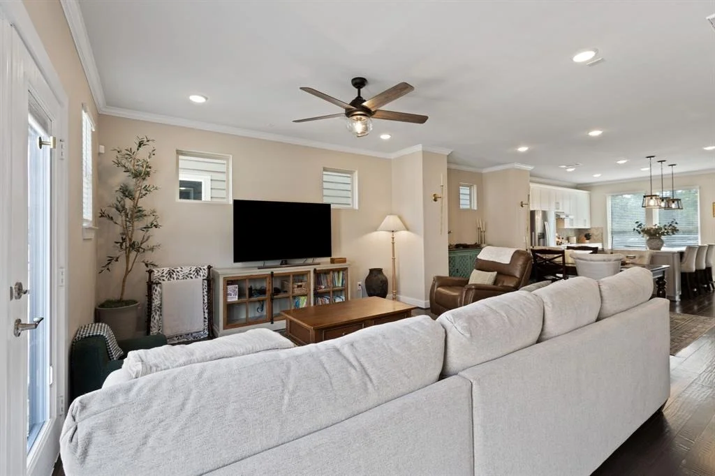Photo of 2121 Sequoia Woods Drive