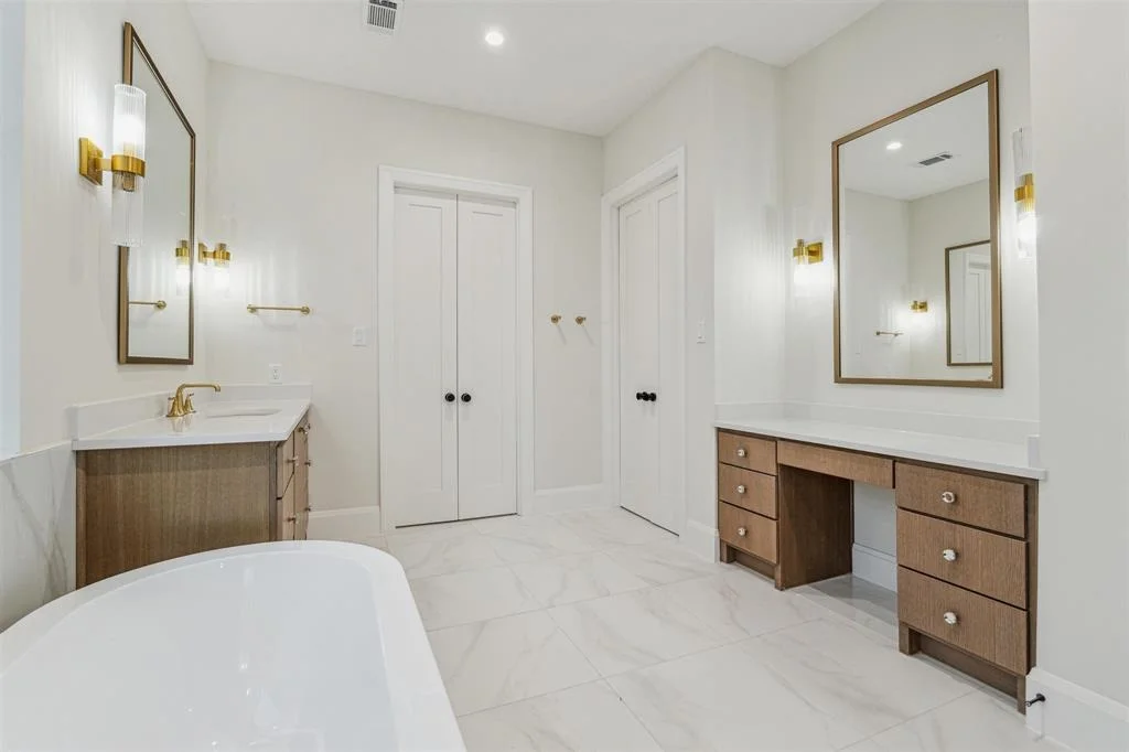 Photo of 1726 Creek Drive