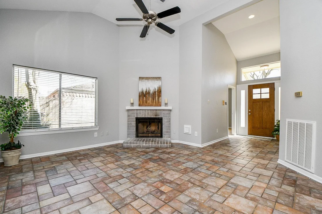 Photo of 18542 Trail Bend Lane