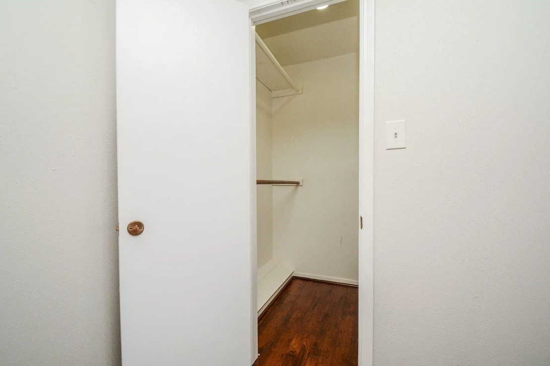 Photo of 6002 Verdome Lane