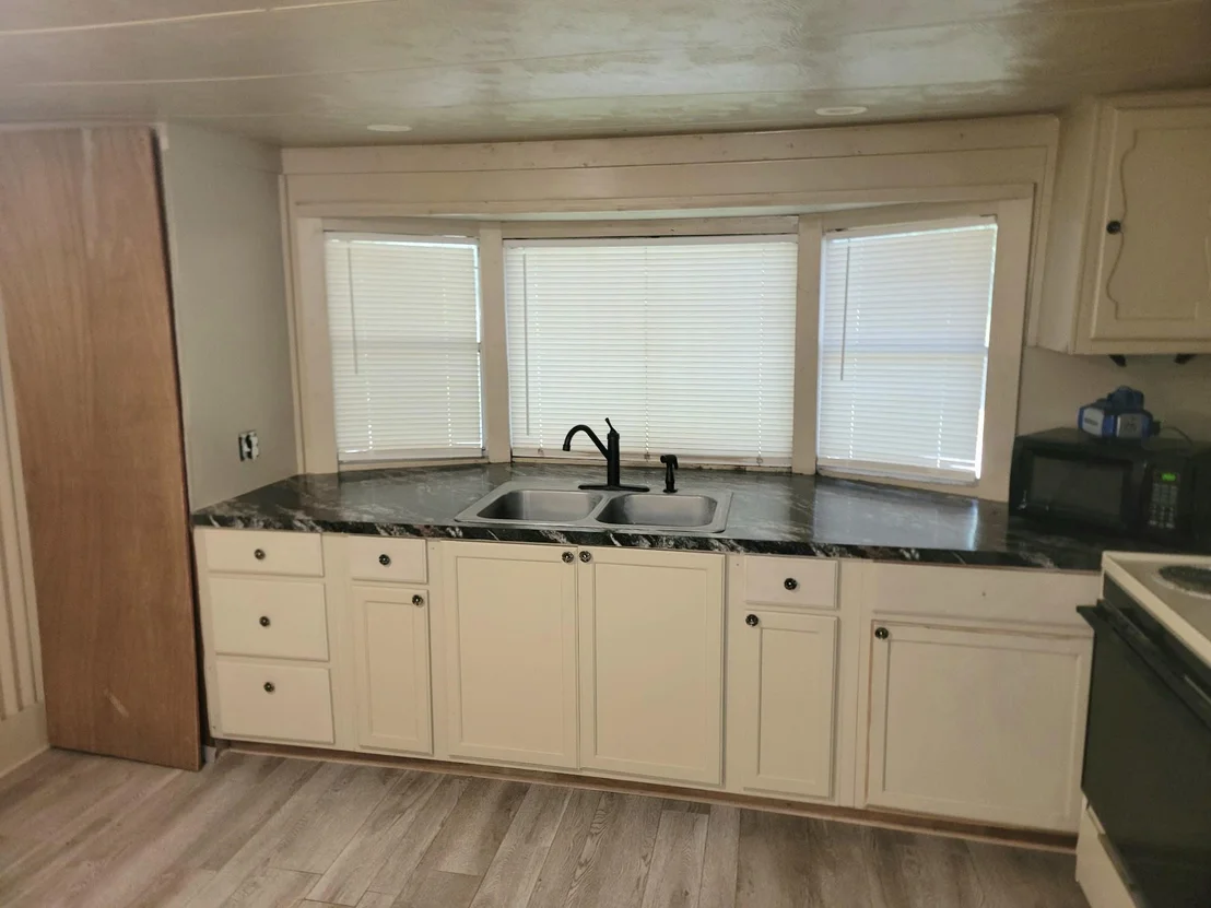 Photo of 36 E Whippoorwill Lane