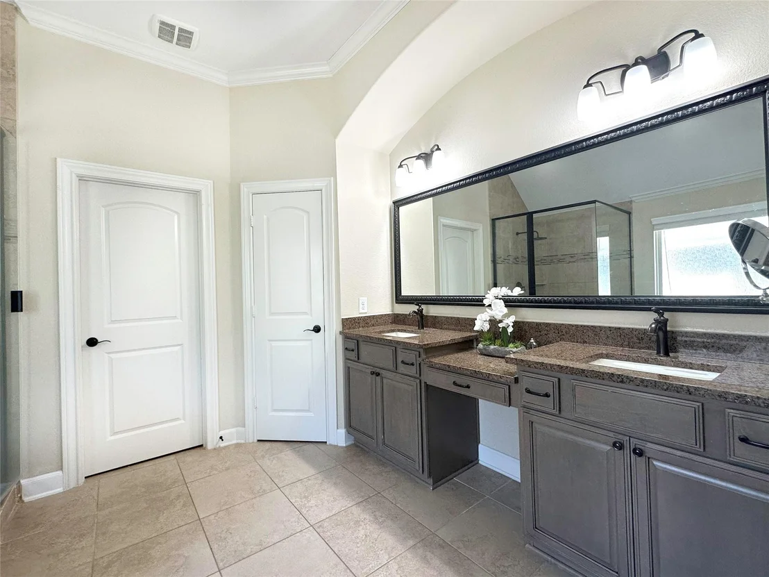 Photo of 26827 Longleaf Valley Drive