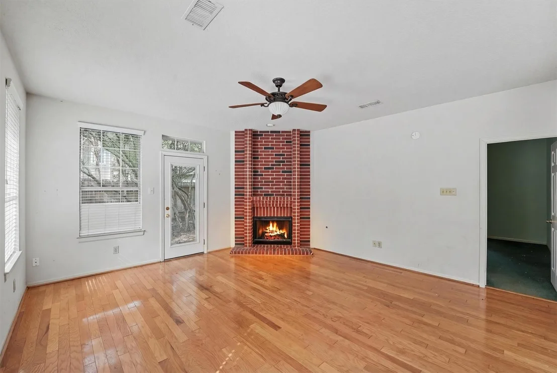 Photo of 50 E Trillium Circle