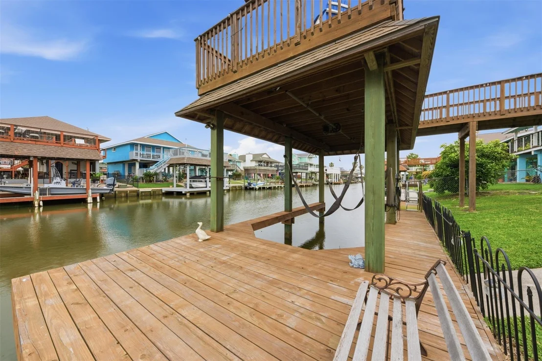 Photo of 2 S Sandpiper Street