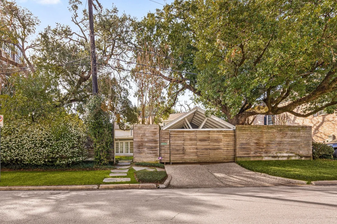 Photo of 2411 Stanmore Drive