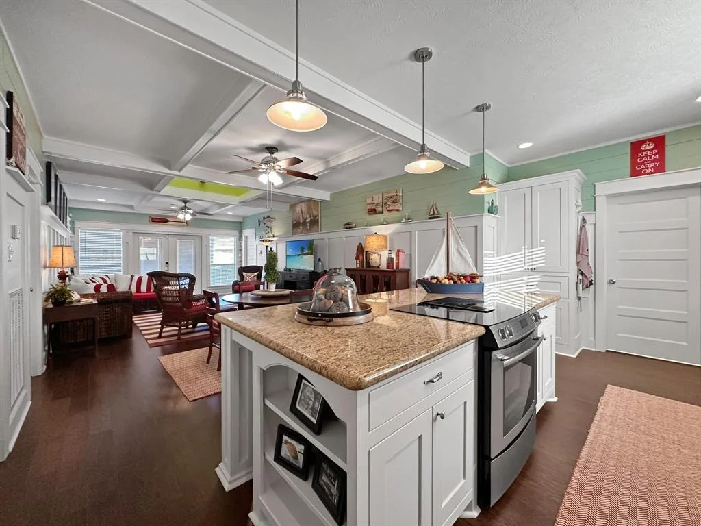 Photo of 883 Townsend Drive