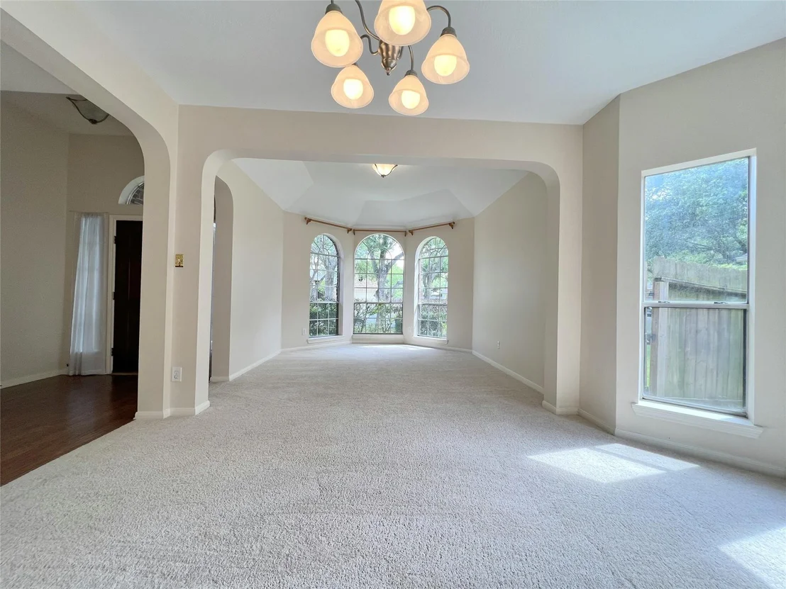 Photo of 4723 Silverlake Drive