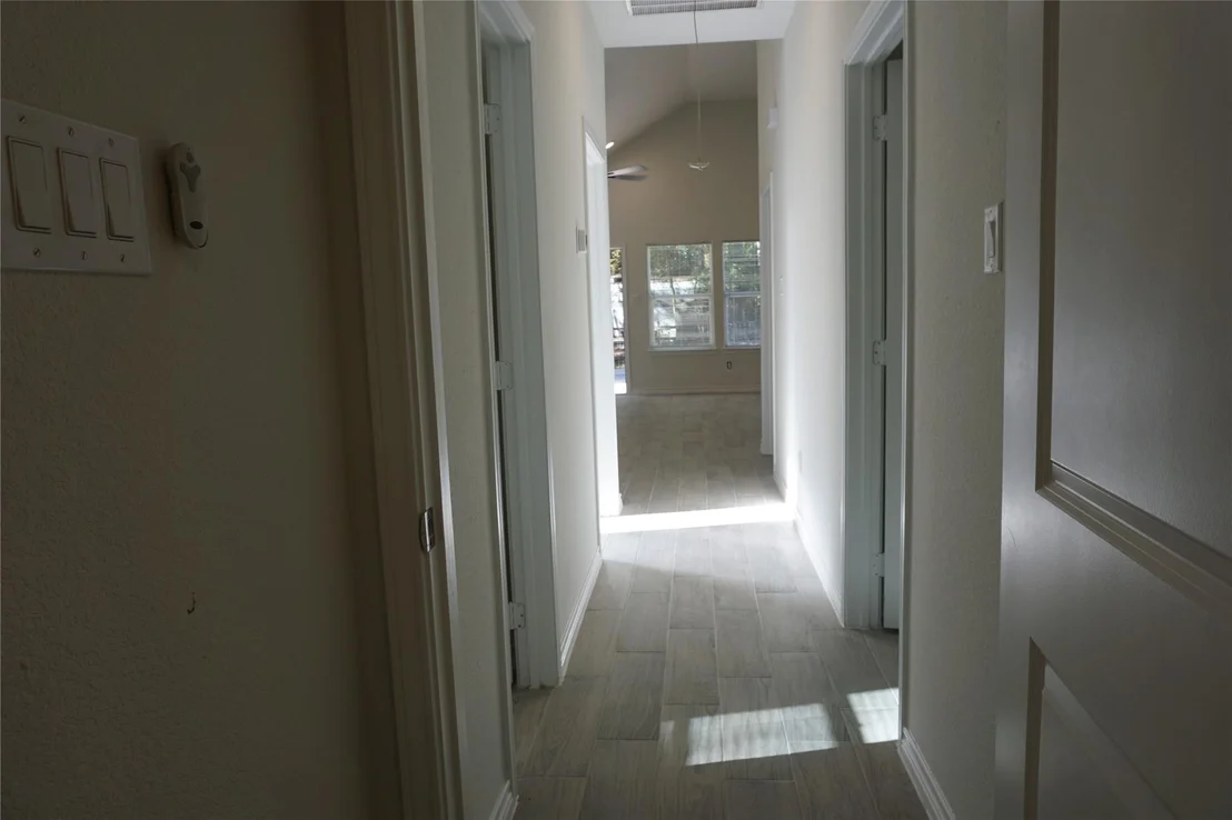 Photo of 9856 Arbor Oak