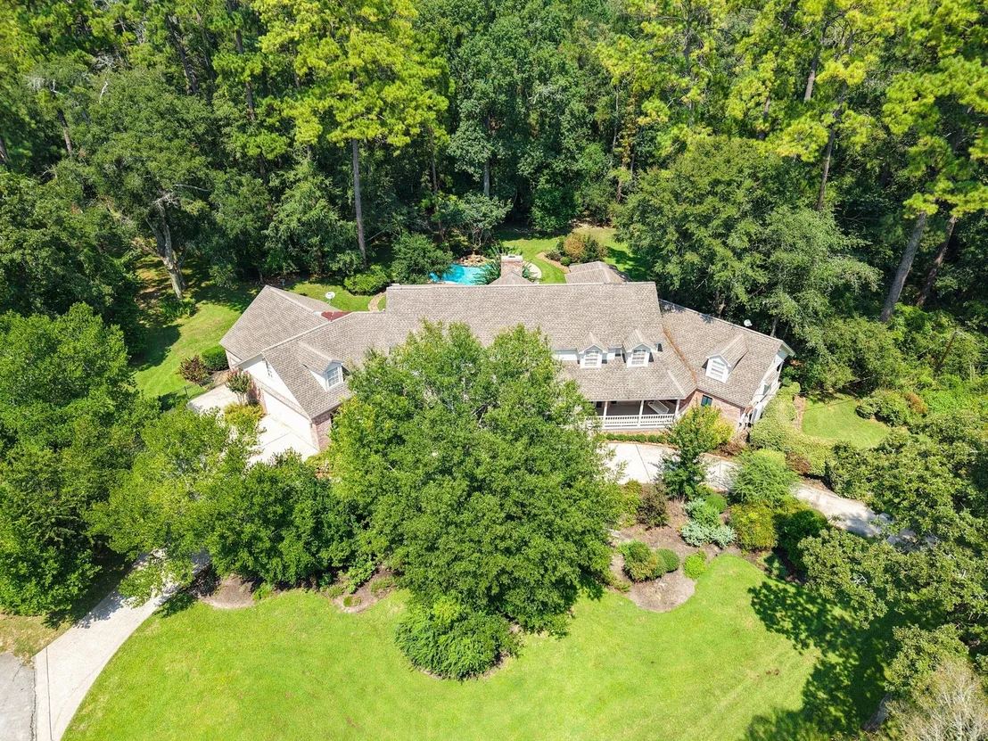 Photo of 23222 Red Oak Trail