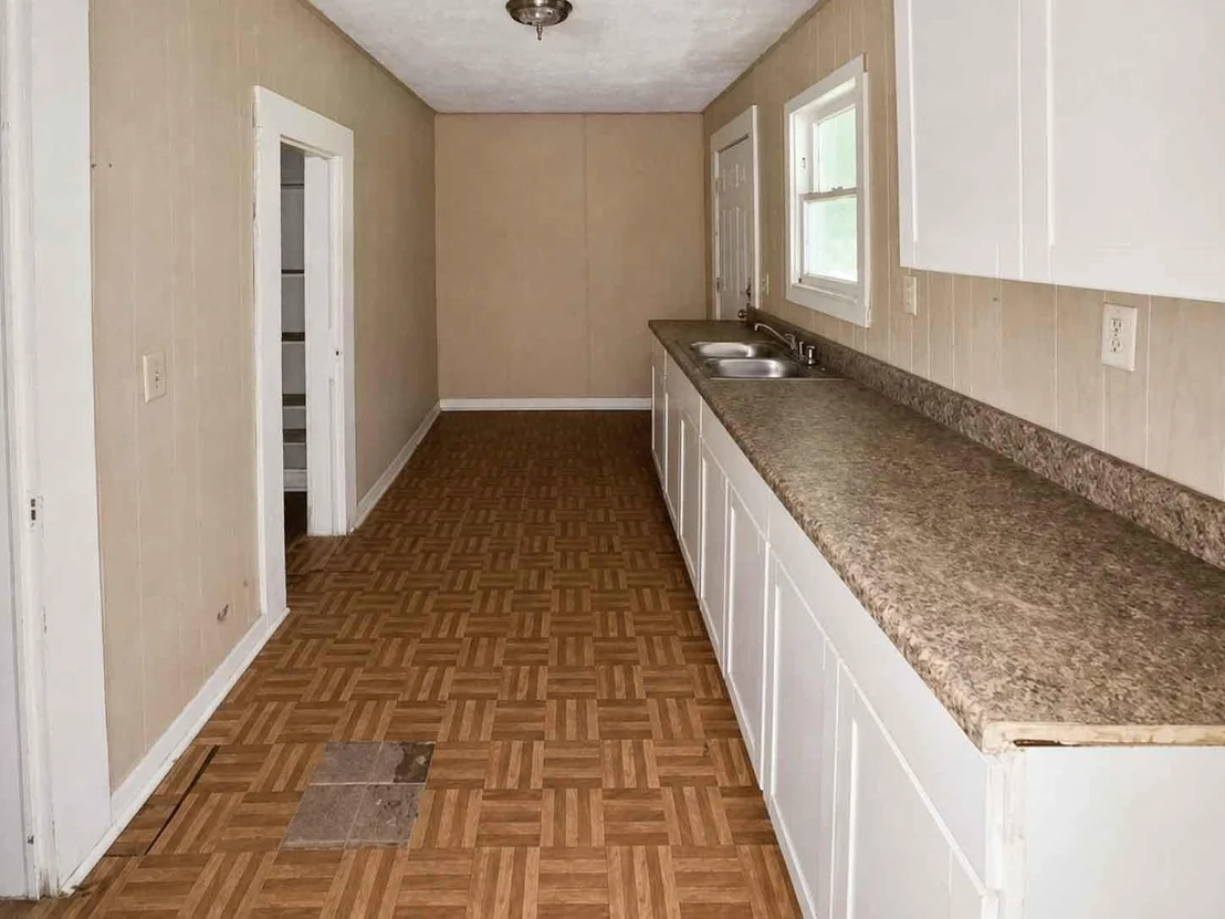 Photo of 1303 Hopkins Drive