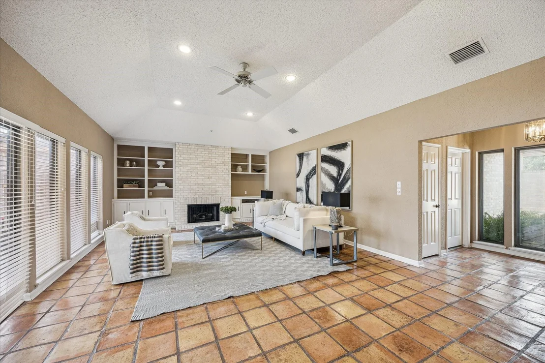 Photo of 85 Crestwood Circle