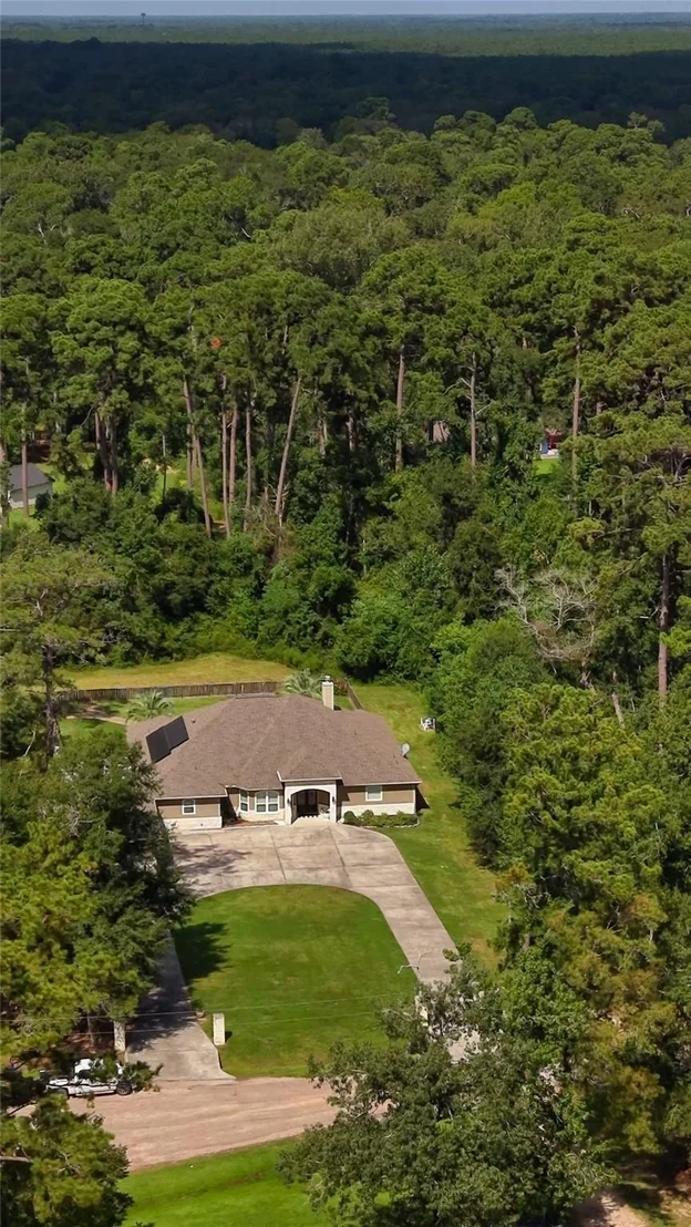 Photo of 16634 Savannah Drive