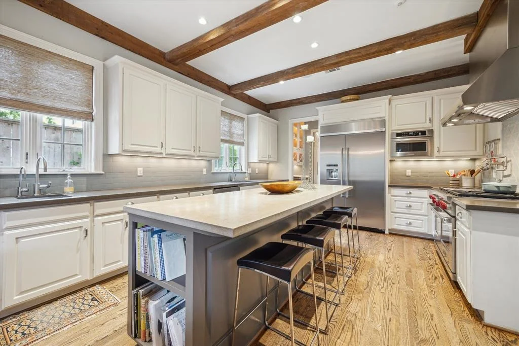 Photo of 3428 Wickersham Lane