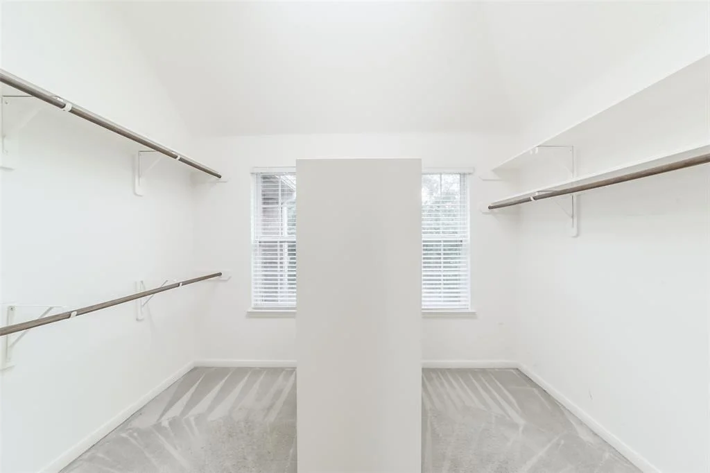 Photo of 6810 Latchmore Lane