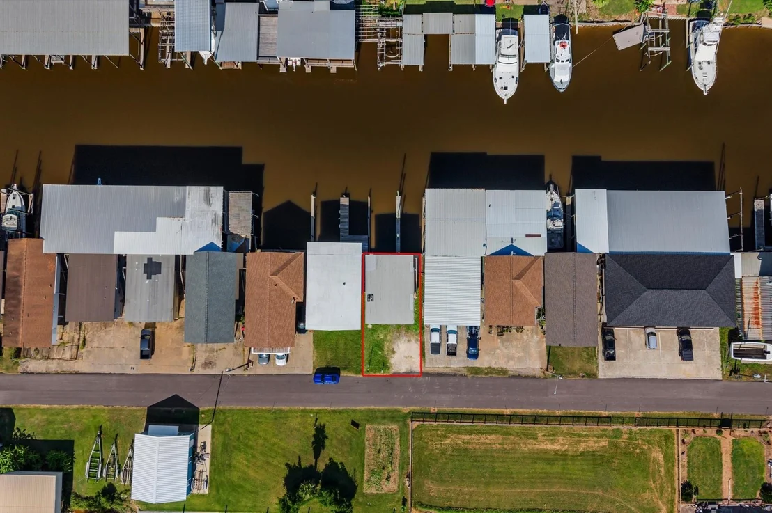 Photo of 310 Marine Way