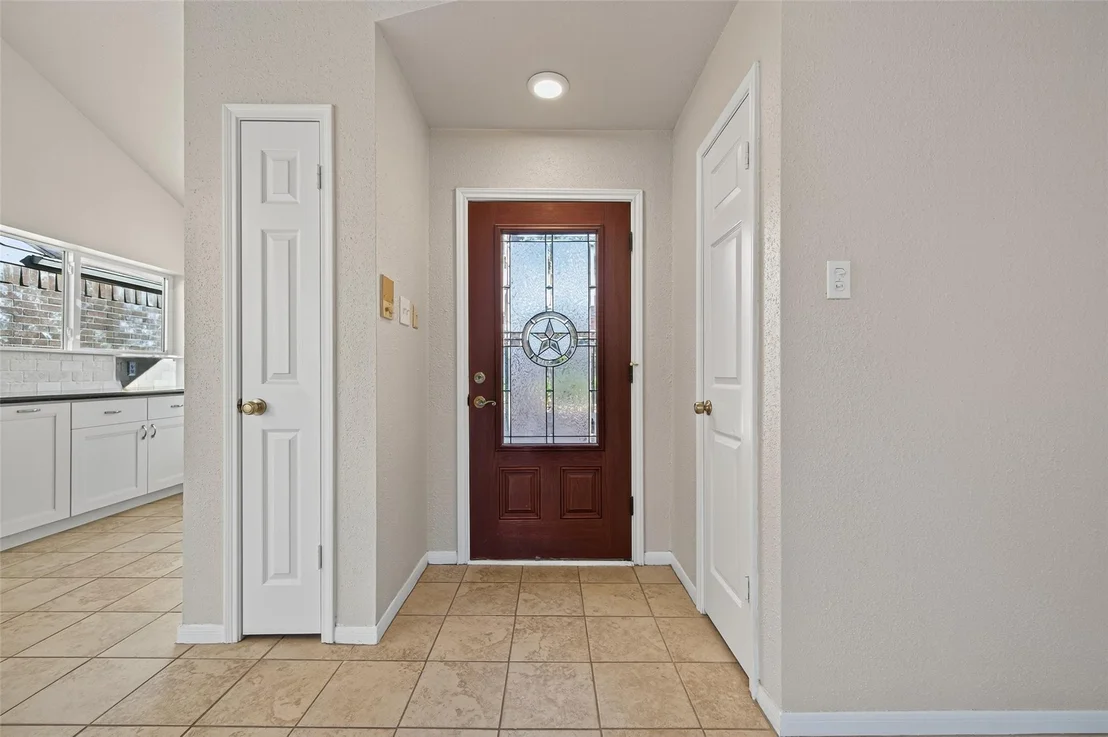 Photo of 18558 Trail Bend Lane