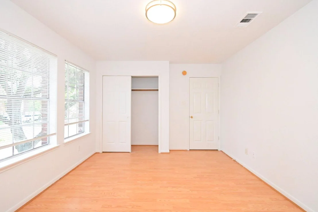 Photo of 9338 Corner Oaks Lane