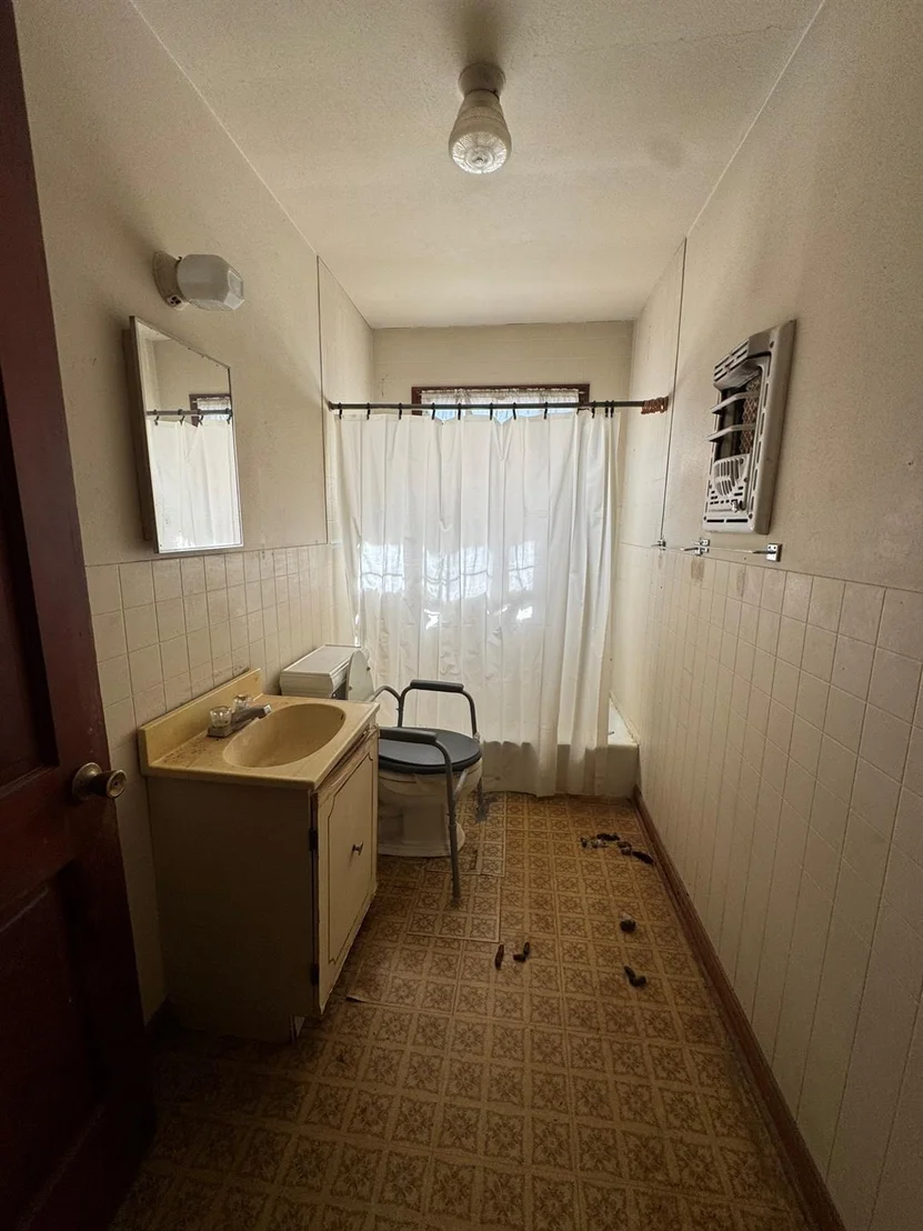 Photo of 3817 Mohawk Street