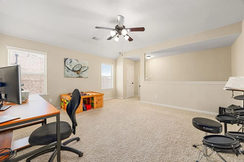 Photo of 6110 Nicholas Lane