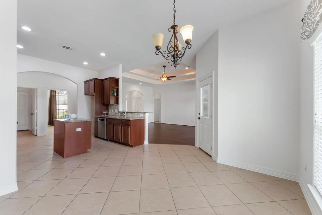Photo of 1719 Summergate Drive