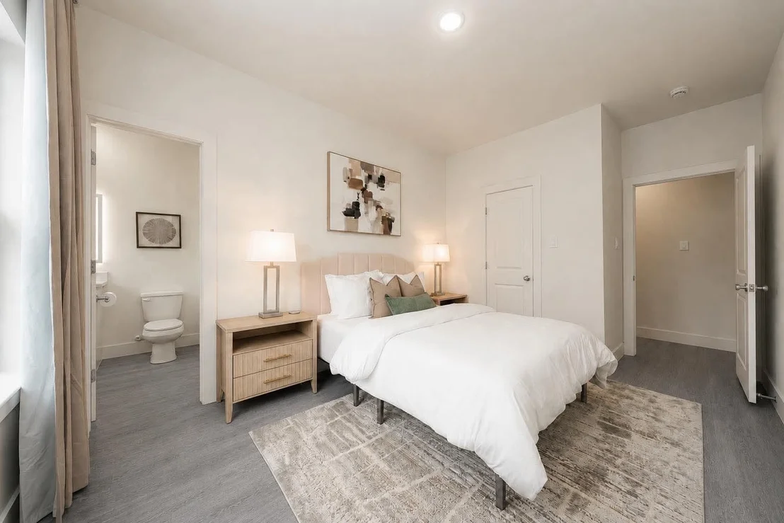 Photo of Unit 9 at 6702 Metro Boulevard