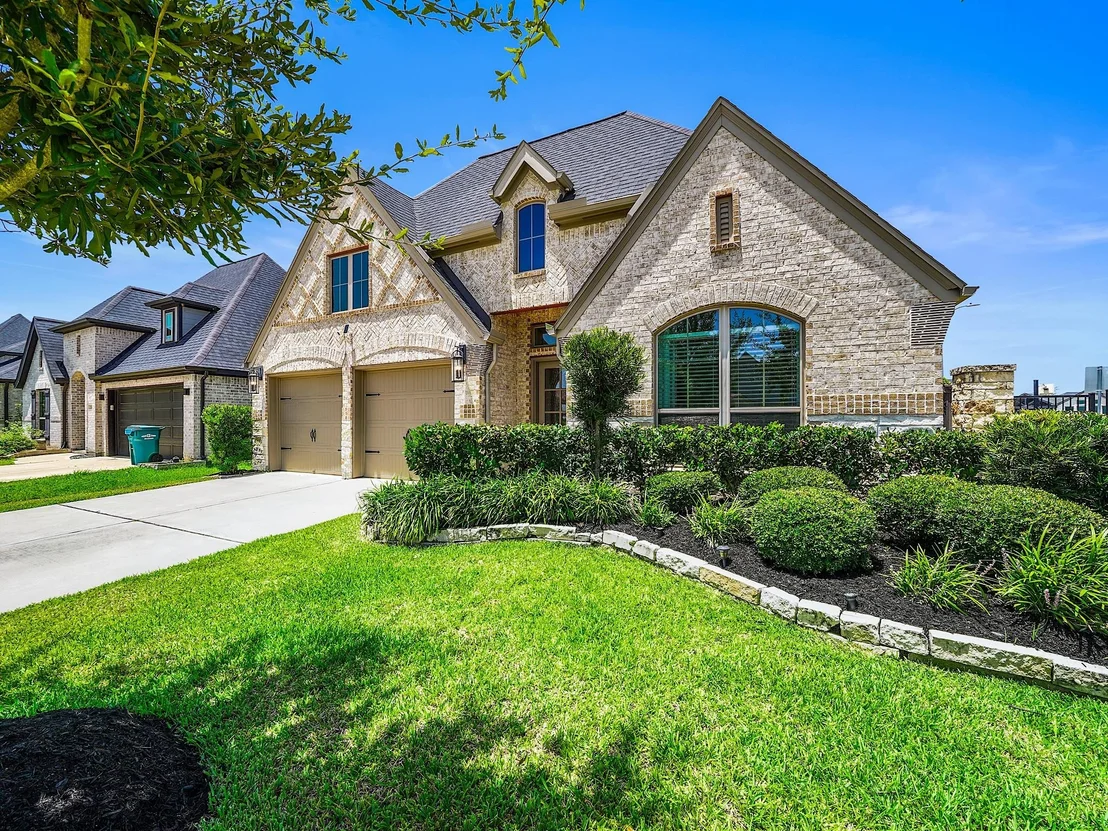 Photo of 2138 Coyote Run Drive