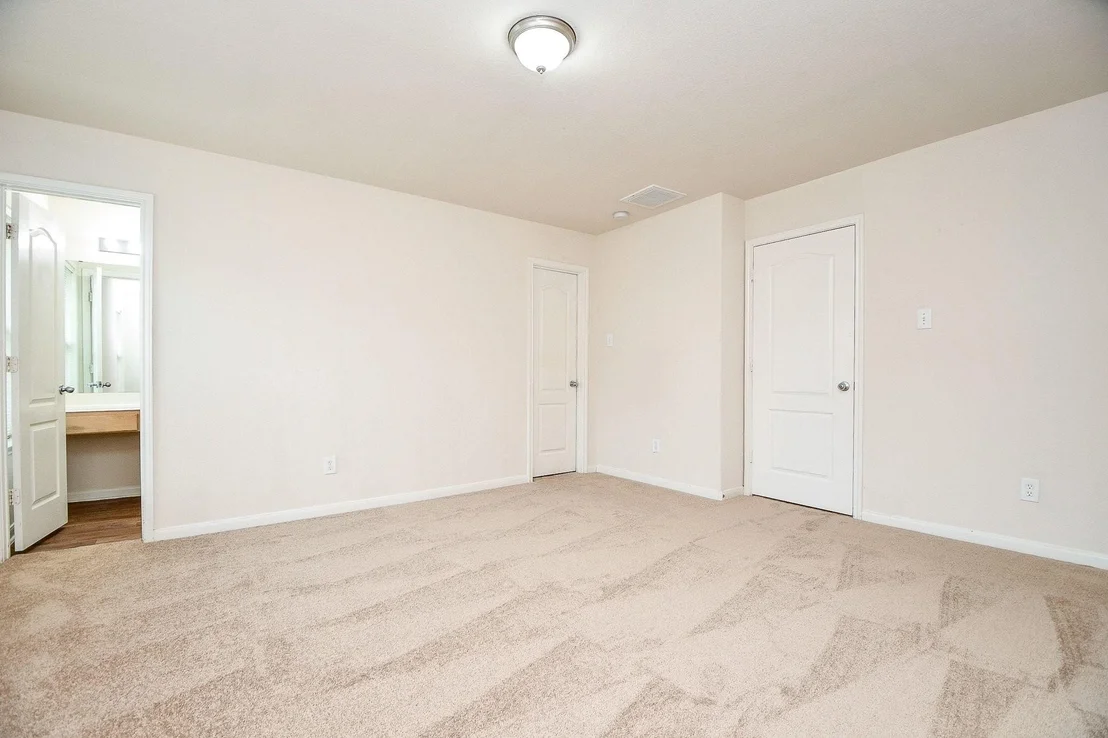 Photo of 29530 Legends Glen Drive