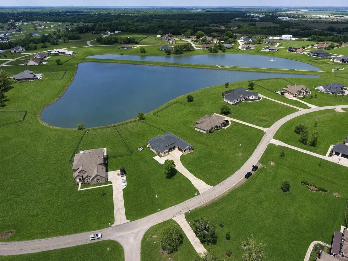 Photo of 803 Lily Lane