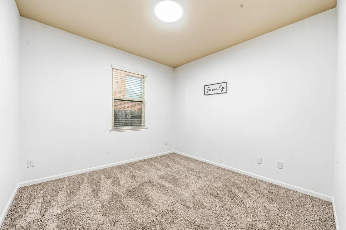 Photo of 1806 Oak View Lane