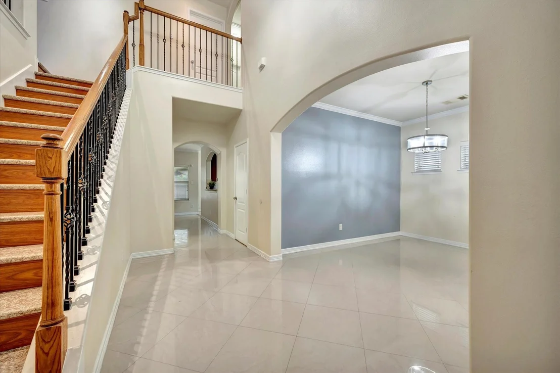 Photo of 1511 Squire Drive