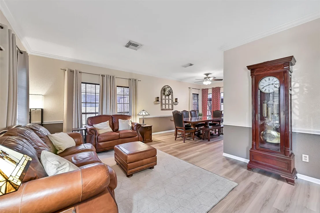 Photo of 14219 Oak Chase Drive