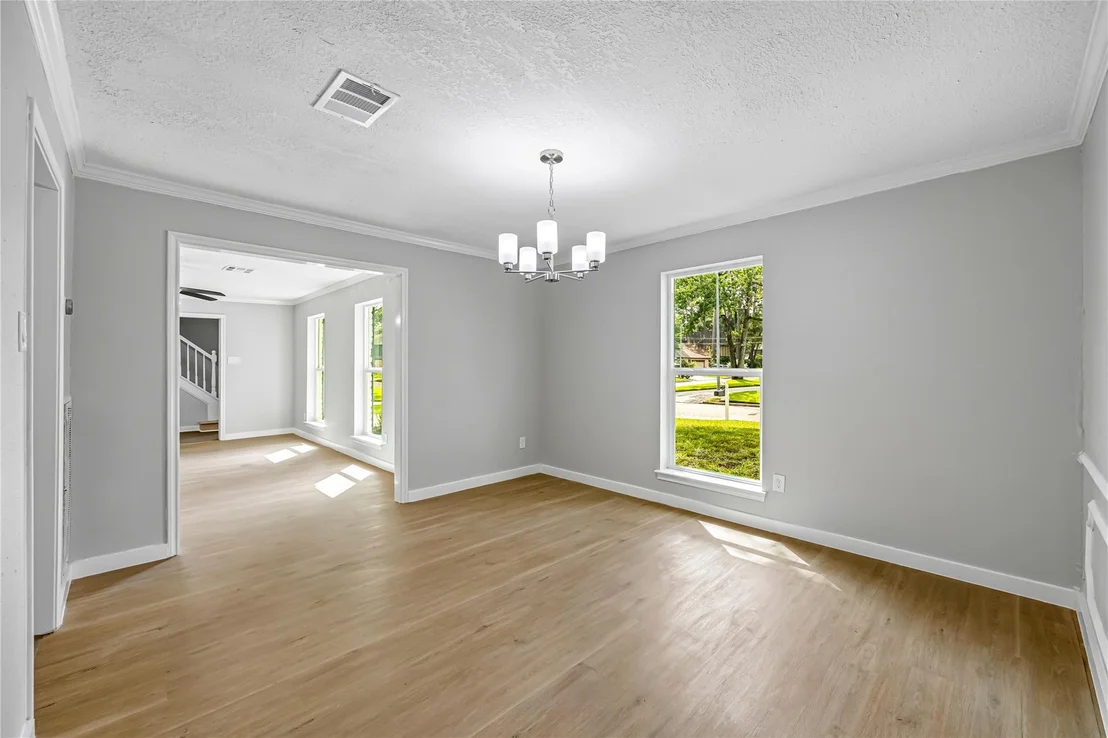Photo of 5914 Havenwoods Drive