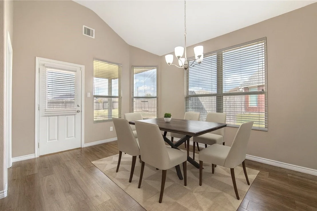 Photo of 5263 Lilac Hollow Lane